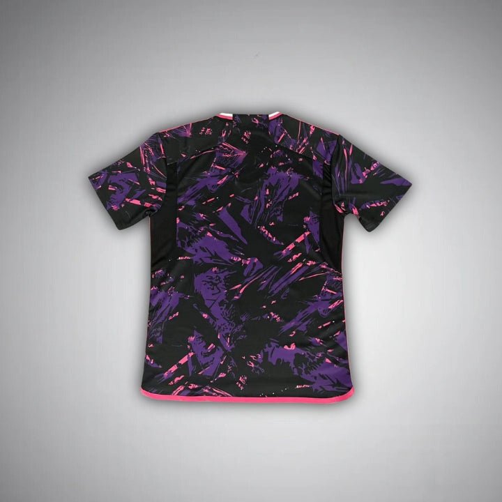 Real Madrid "Madridista" Premium Kit