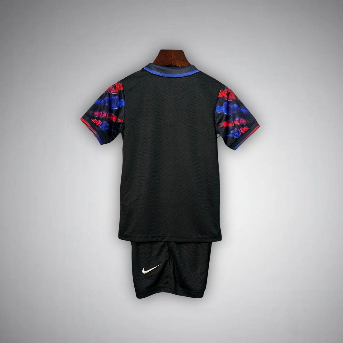 FC Barcelona "Blood and Colors" Premium Kids Size Kit