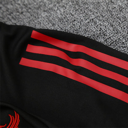 25/26 Liverpool Training Black Tracksuit