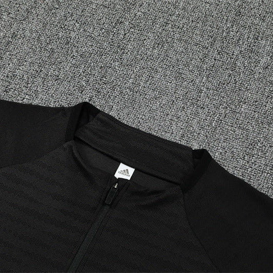 25/26 Liverpool Training Black Tracksuit