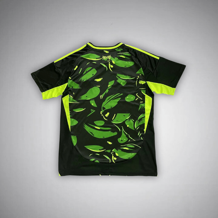 Real Madrid x Ninja Turtles Premium Kit
