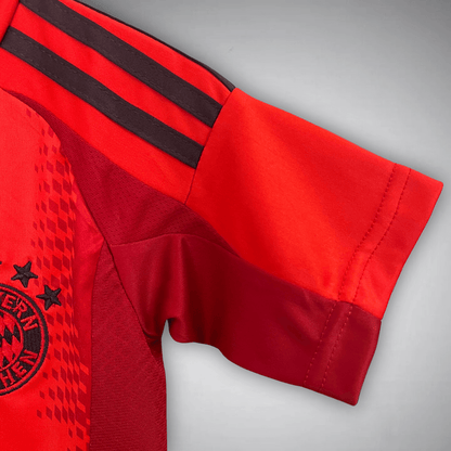 24/25 FC Bayern Home Kids Size Kit
