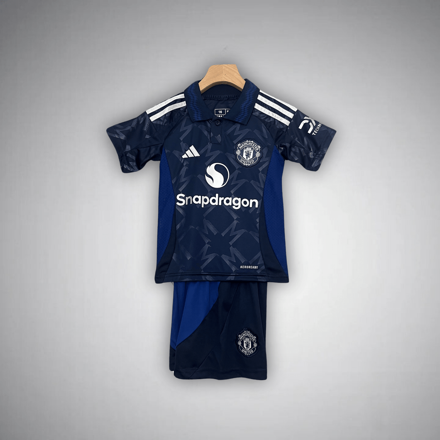 24/25 Manchester United Away Kids Size Kit