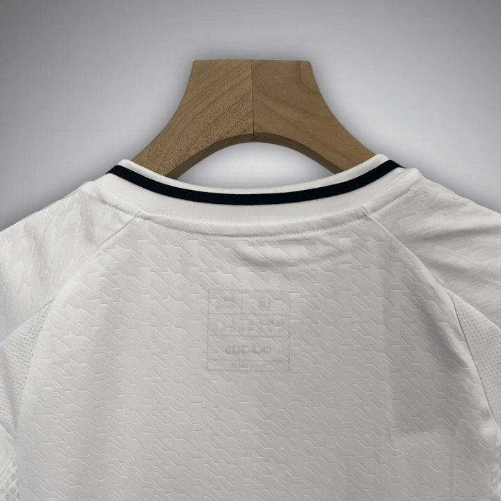 24/25 Real Madrid Home Kids Size Kit