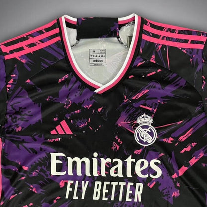 Real Madrid "Madridista" Premium Kit