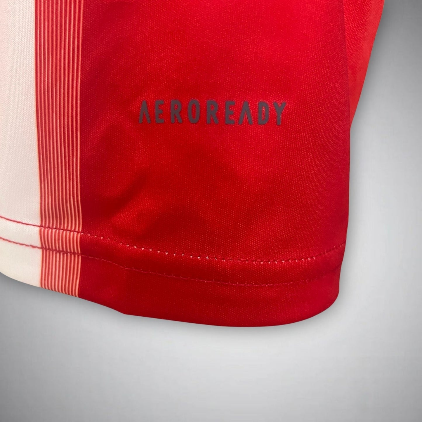 25/26 Bayern München Home Kit