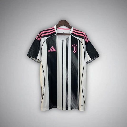 25/26 Juventus Home Kit