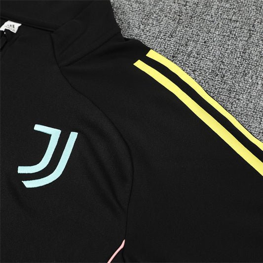 25/26 Juventus Training Black Tracksuit
