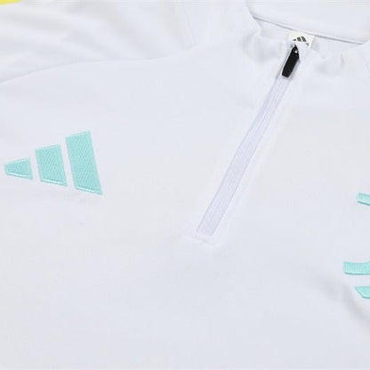 25/26 Juventus Training White Tracksuit