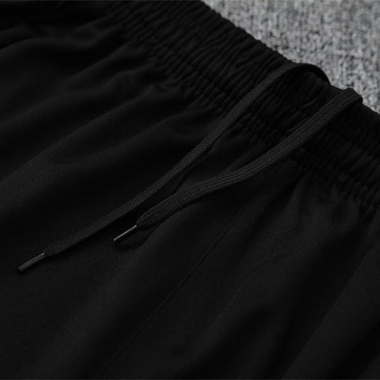 25/26 Liverpool Training White Tracksuit