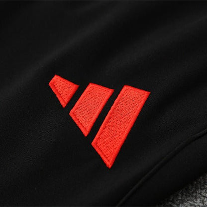 25/26 Liverpool Training White Tracksuit