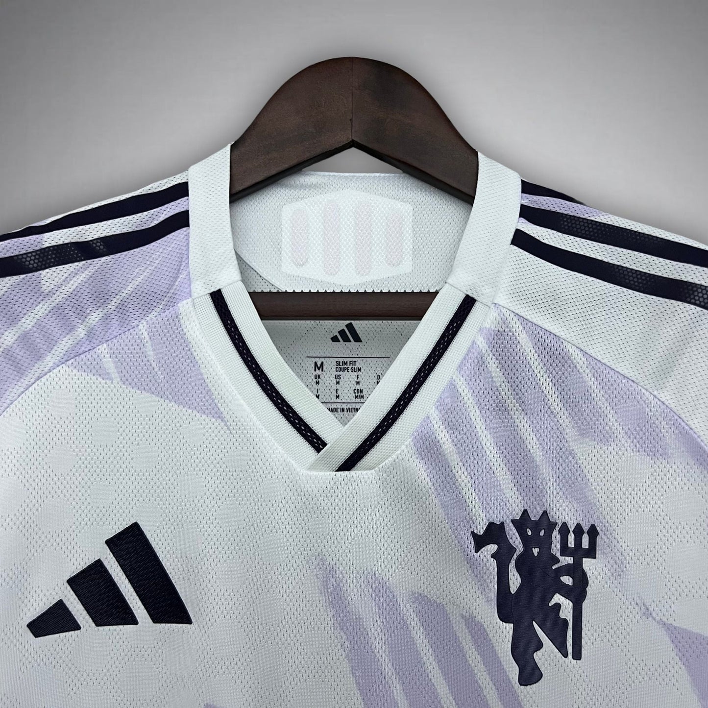 25/26 Manchester United Away Kit