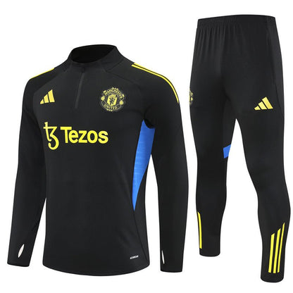 25/26 Manchester United Training Black Kids Size Tracksuit