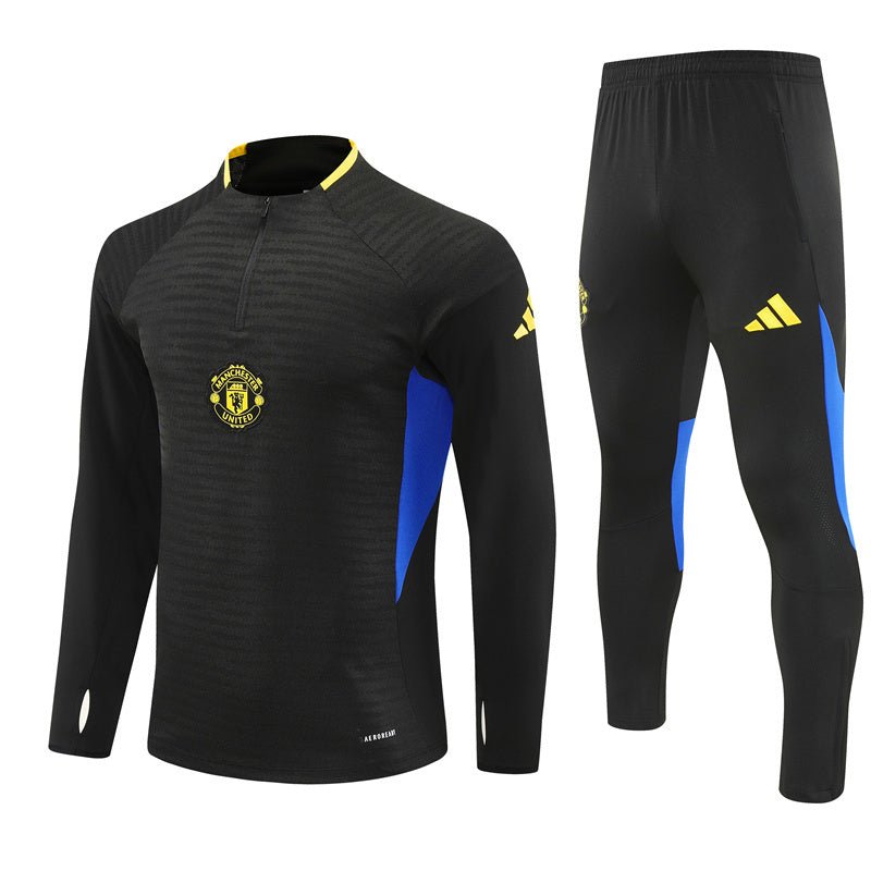 25/26 Manchester United Training Black Tracksuit