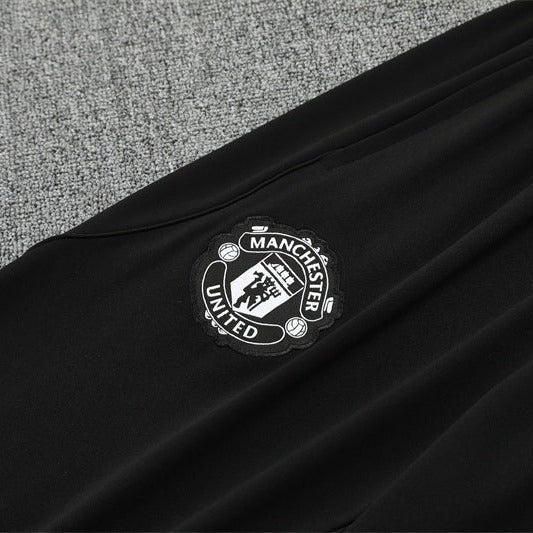 25/26 Manchester United Training White Kids Size Tracksuit