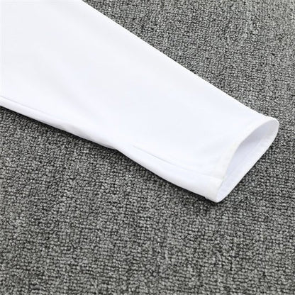 25/26 Manchester United Training White Tracksuit