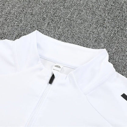 25/26 Manchester United Training White Tracksuit