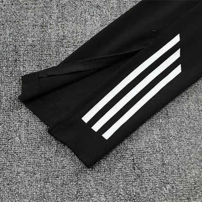 25/26 Manchester United Training White Tracksuit