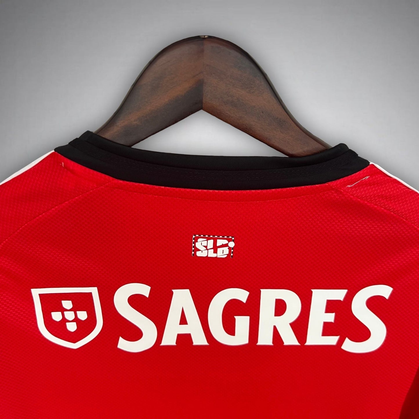 25/26 SL Benfica Home Long Sleeve Kit