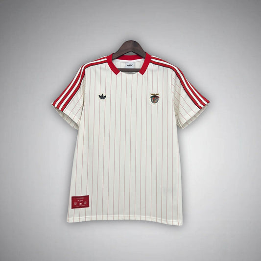 SL Benfica "Retro Stripes" Premium Kit