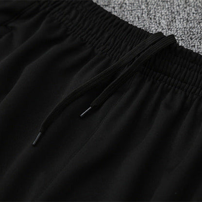 25/26 Liverpool Training Black Tracksuit