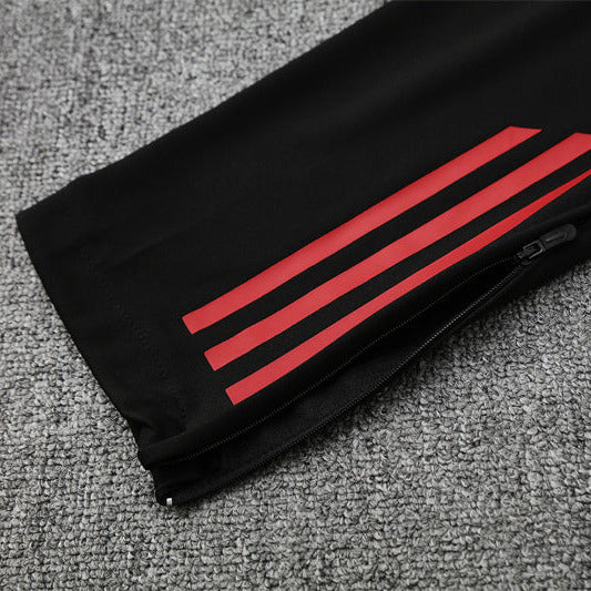 25/26 Liverpool Training Black Tracksuit