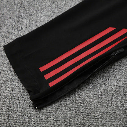 25/26 Liverpool Training Black Tracksuit