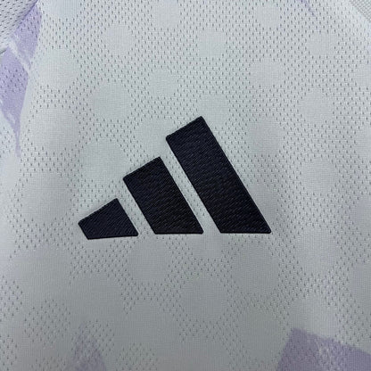 25/26 Manchester United Away Kit