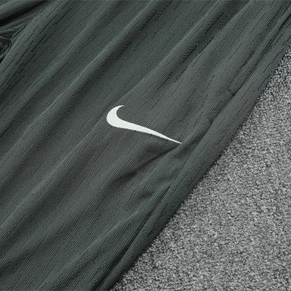 25/26 Chelsea x Nike Green Strike Drill Kids Size Tracksuit