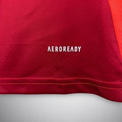 24/25 Manchester United Home Kit