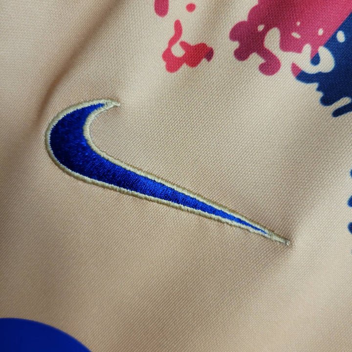 FC Barcelona "Catalan Pixel Fade" Premium Kit