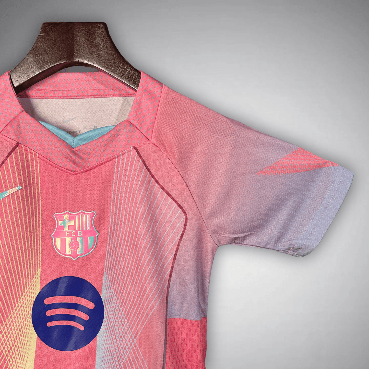 FC Barcelona "Aurora" Premium Kids Size Kit