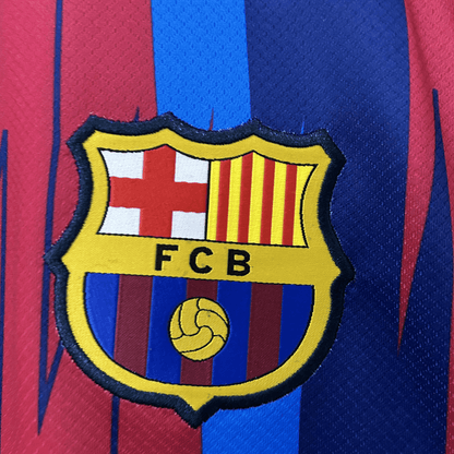 FC Barcelona "Graffiti Glory" Kit