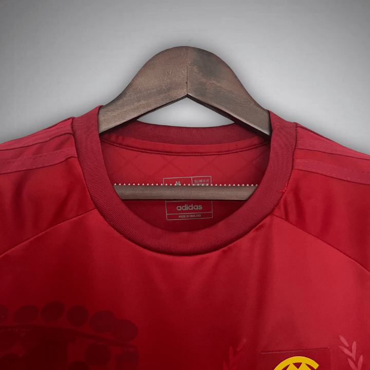 FC Bayern "Bavarian Titan" Premium Kit