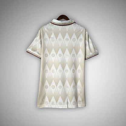 FC Bayern "Die Krone" Premium Kit