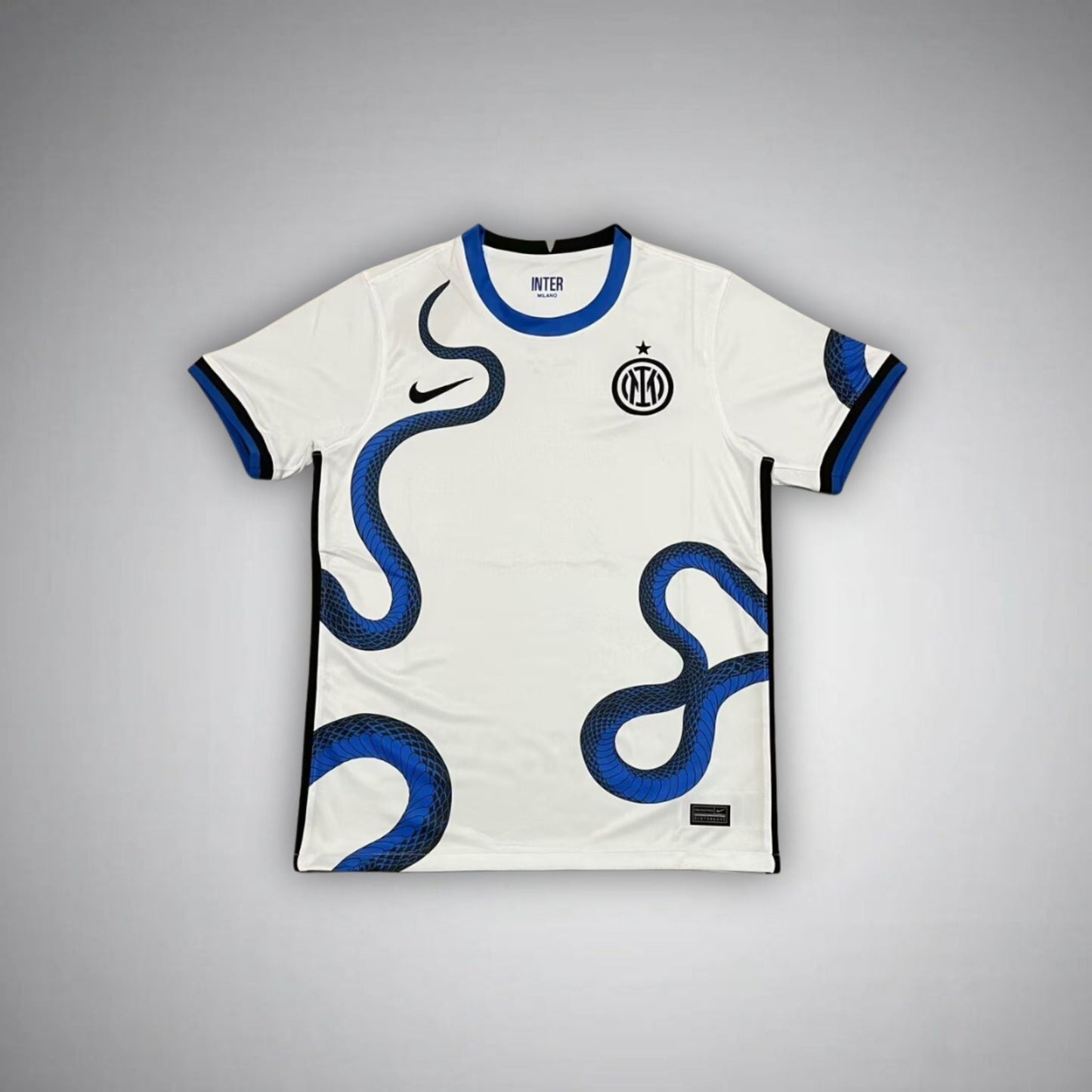 Inter Milan "Serpentario" Premium Kit
