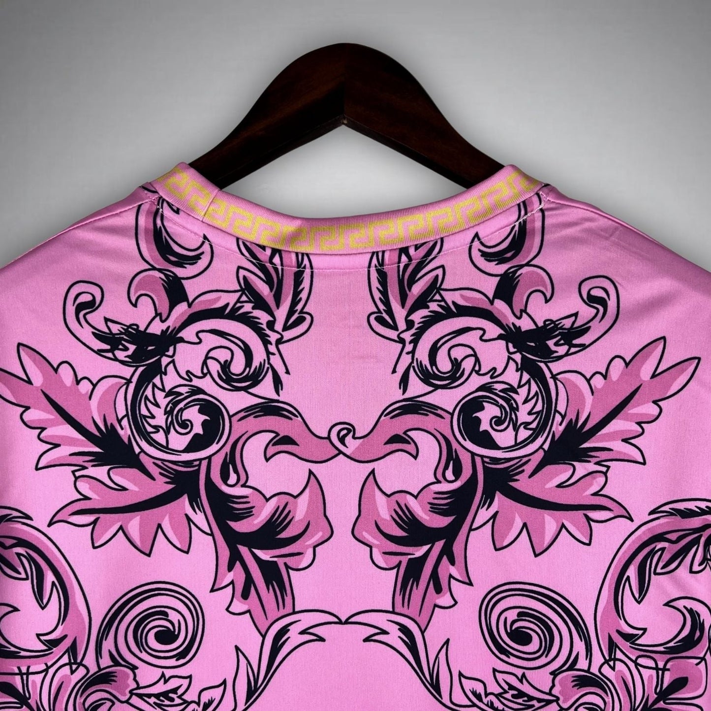 Italy "Versace" Premium Pink Kit