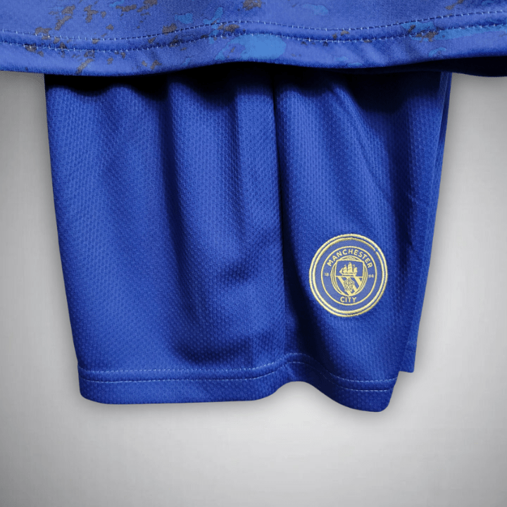 Manchester City "Navy Fusion" Premium Kids Size Kit