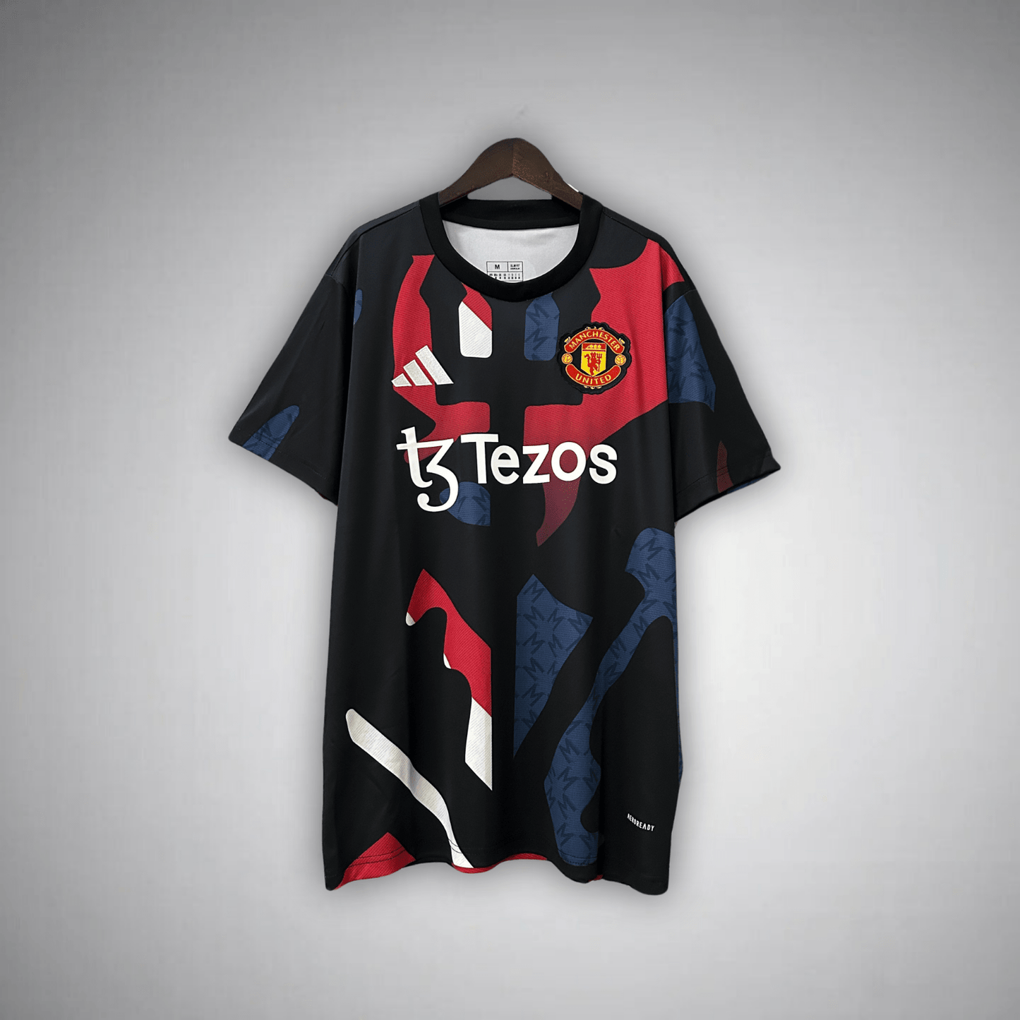 Manchester United "Devil's Puzzle" Premium Kit