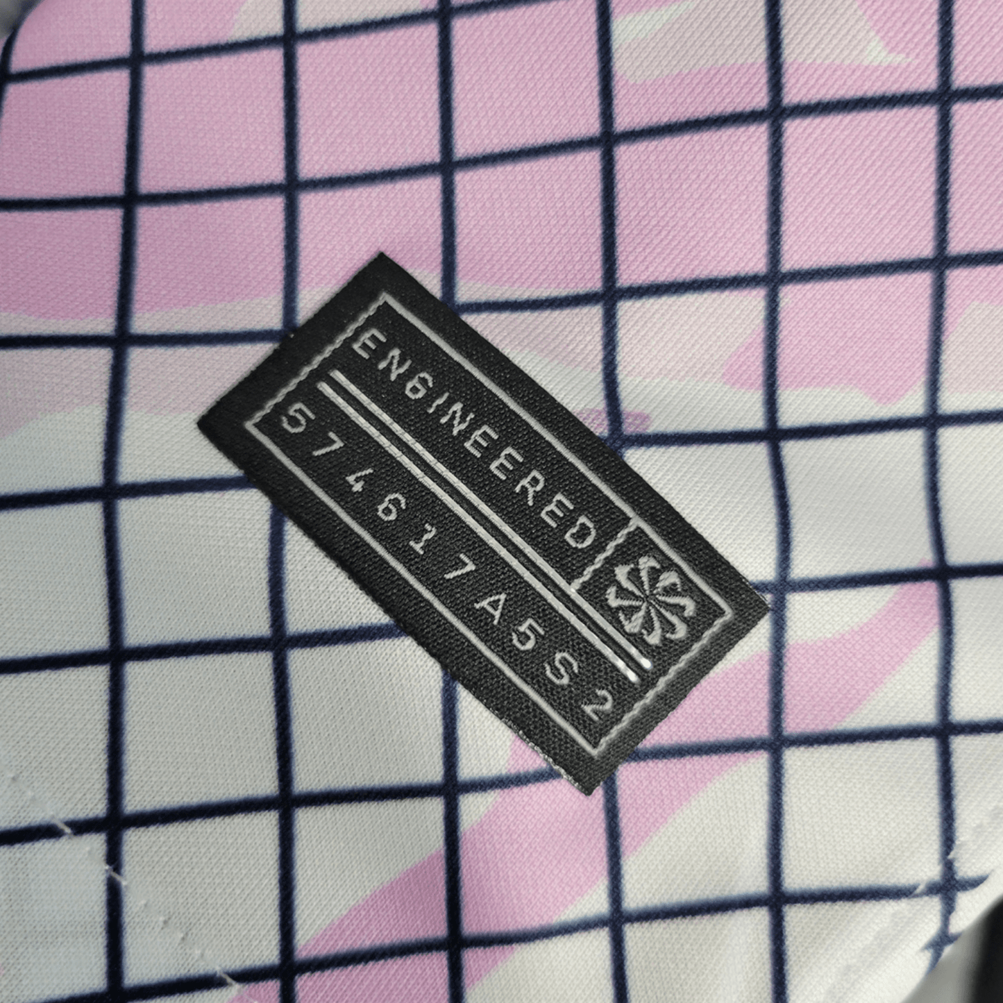 FC Barcelona "Le Prestige Rouge" Premium Kit