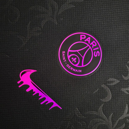 PSG "Paris Noir" Premium Kit