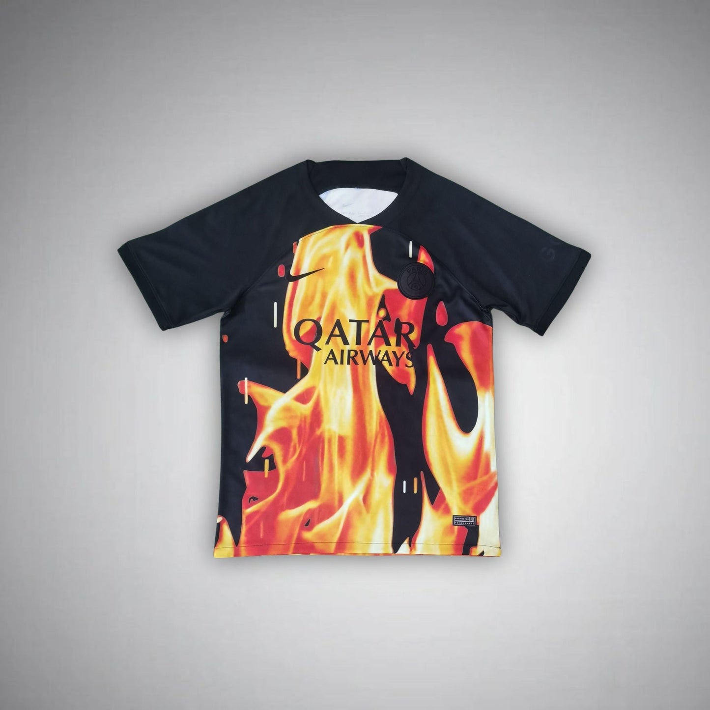 PSG "Paris on Fire" Premium Kit