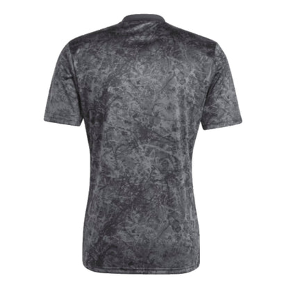 2023-2024 Man Utd Pre-Match Shirt (Black)