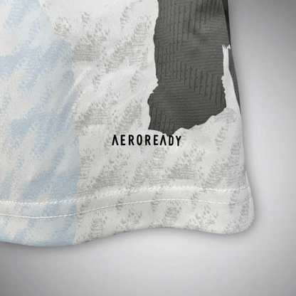 Real Madrid "Asiimov" Premium Kit