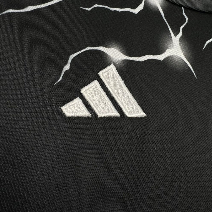 Real Madrid "Black Panther" Premium Kit