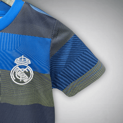 Real Madrid "Cibeles Wave" Premium Kids Size Kit
